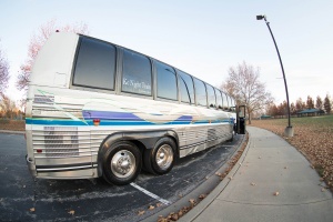 Limo Bus (Exterior, Rear, Passenger Side, View 2)